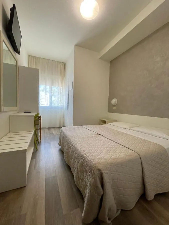 Hotel Cristina Τζεσόλο Λίντο