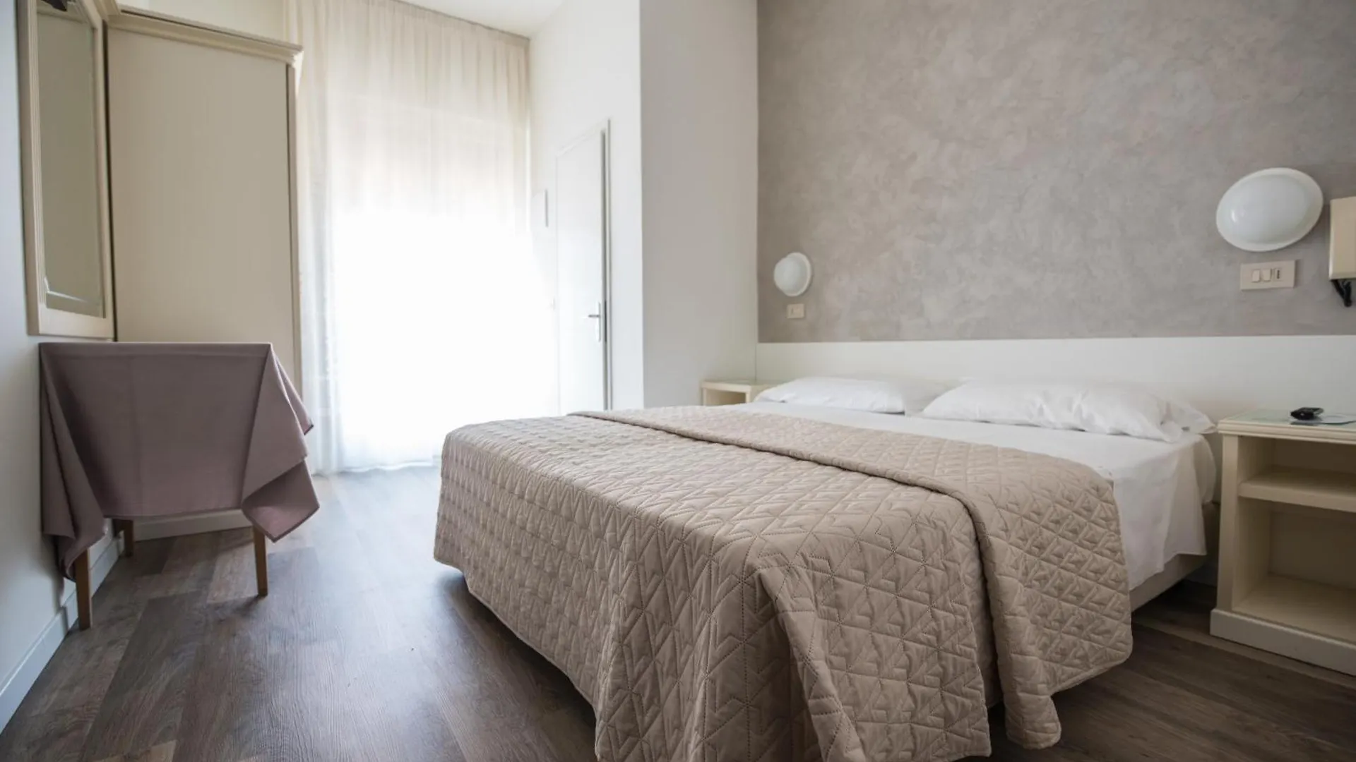 Hotel Cristina Τζεσόλο Λίντο